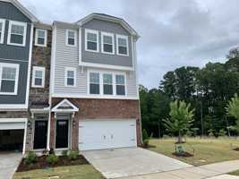 featured image of 1211 Falling Rock Pl