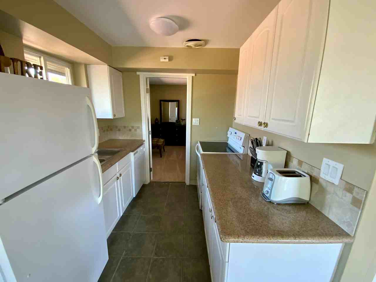 13536 37th Ave S - Photo 7 of 8