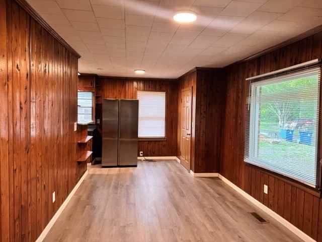 107 Caswell St #1 - Photo 5 of 19