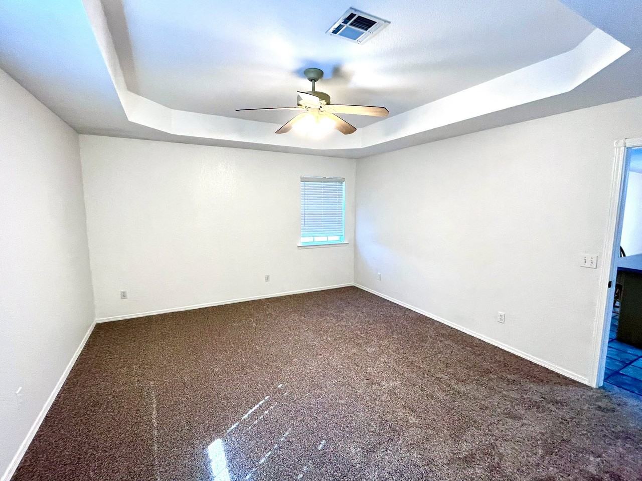 196 Aster St #1 - Photo 7 of 19