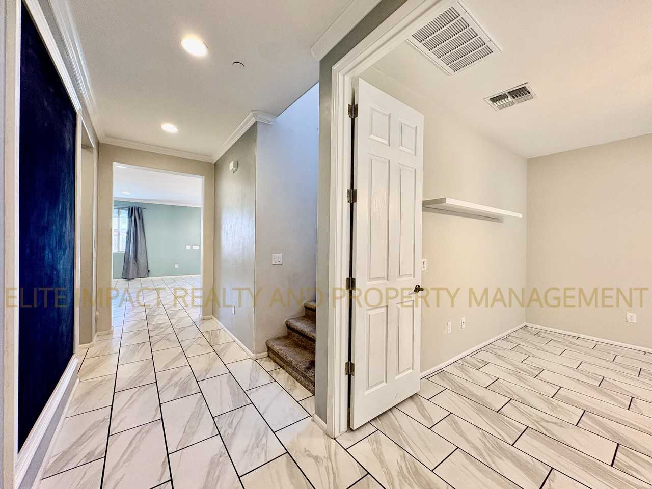 9731 E Lynx Lake Trl #1 - Photo 4 of 50