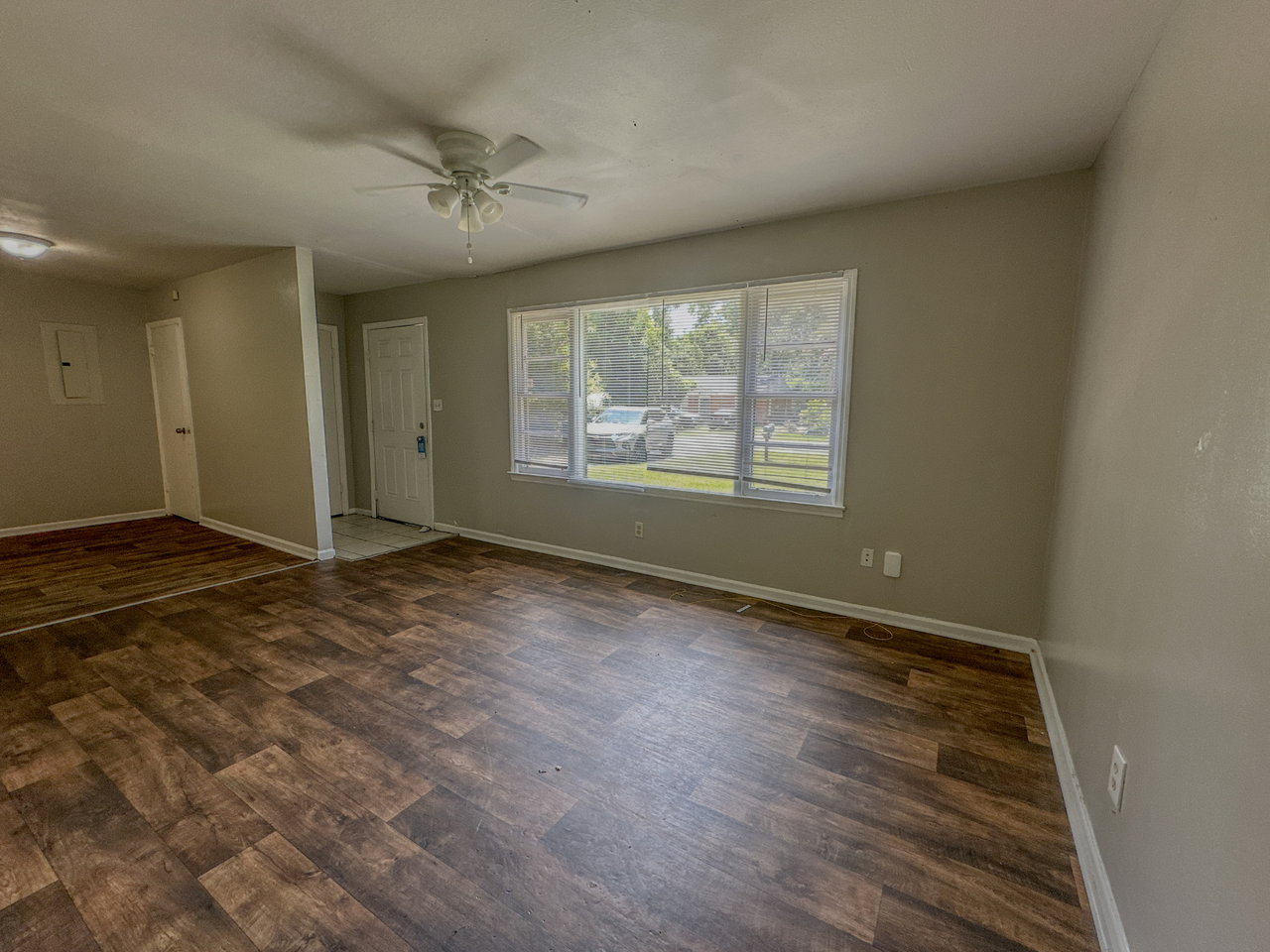800 Stillwater Dr #1 - Photo 2 of 15