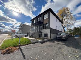 featured image of 54 Rue Saint-Charles N #54