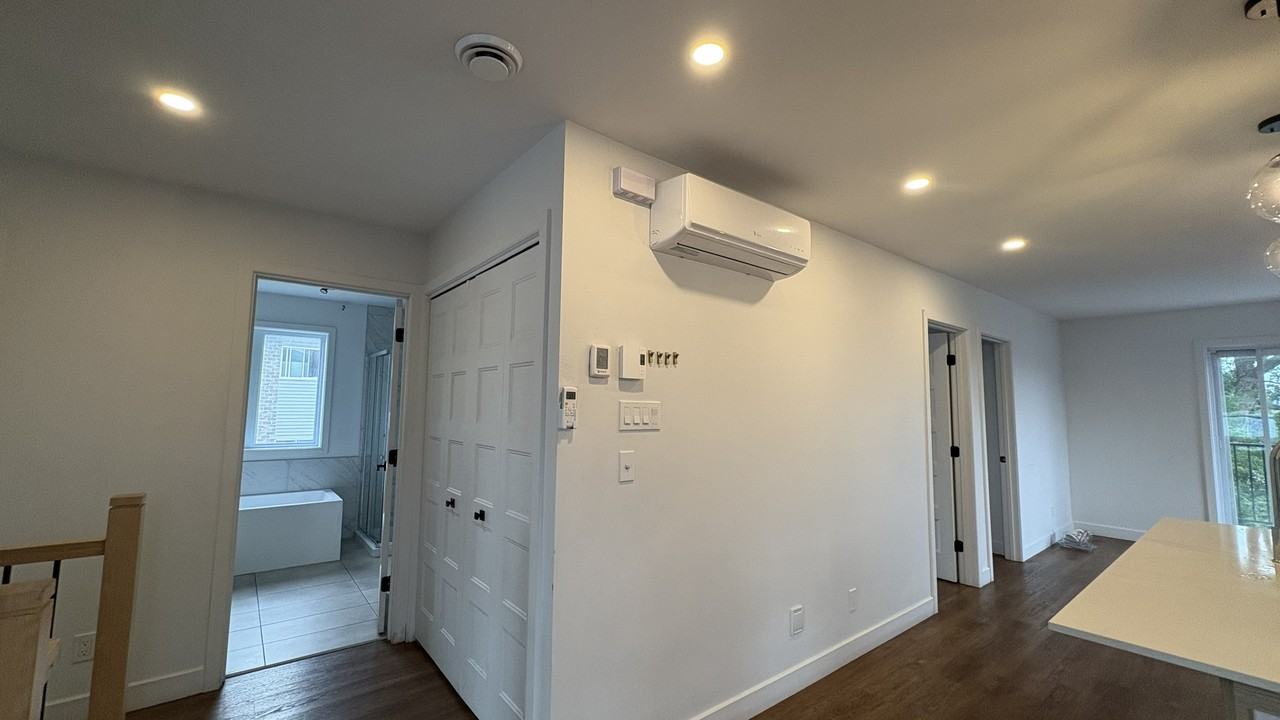 54 Rue Saint-Charles N #54 - Photo 5 of 13