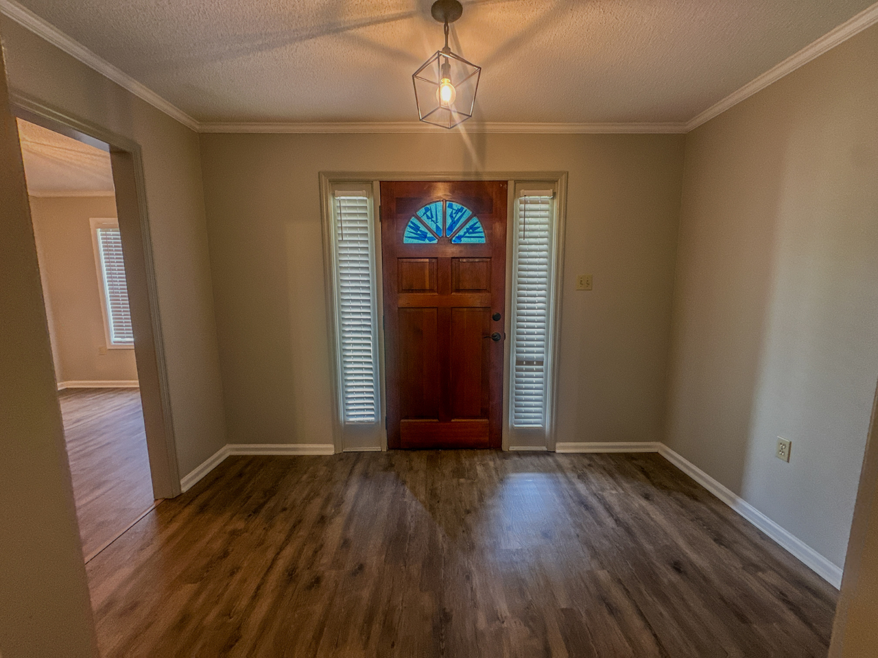 2224 S Sherwood Dr #1 - Photo 4 of 28