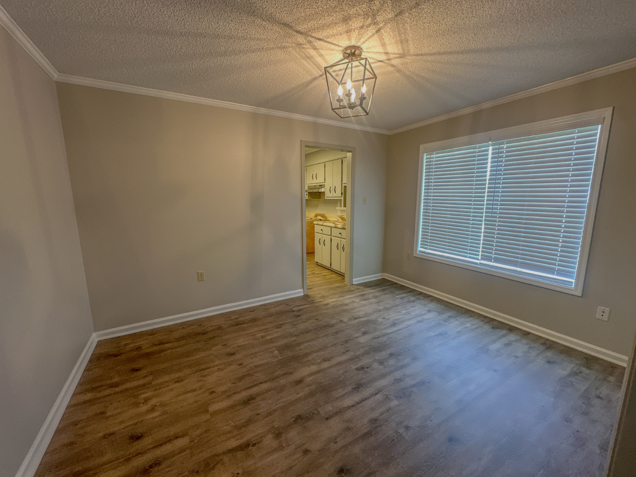 2224 S Sherwood Dr #1 - Photo 5 of 28