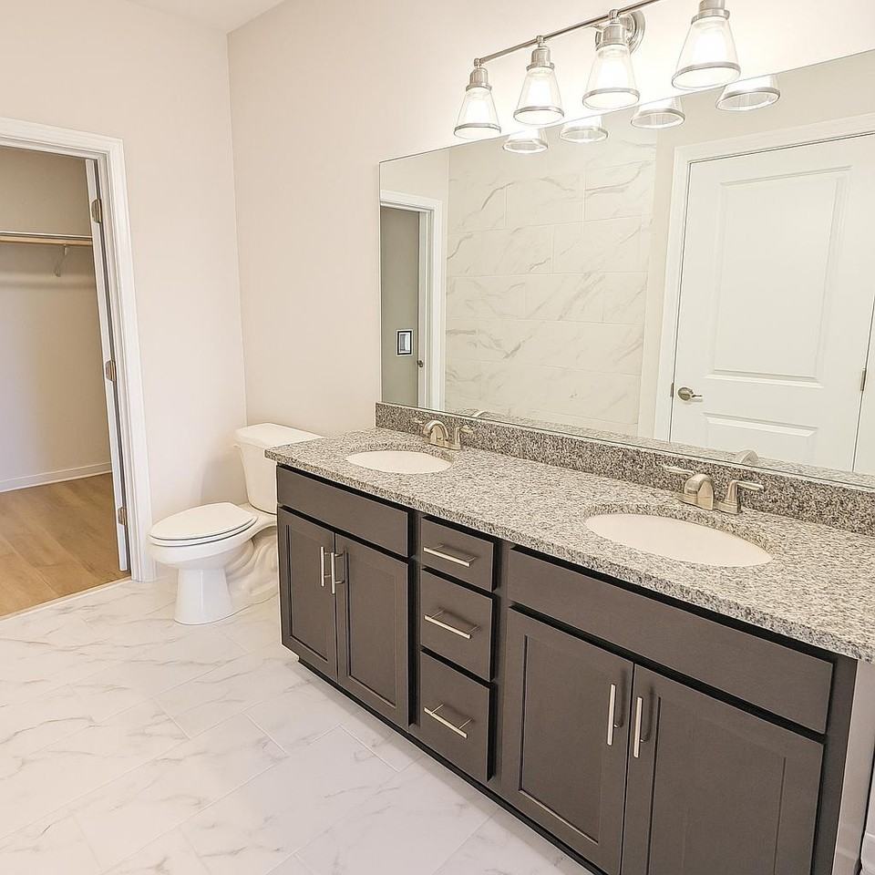 314 Tower Ridge Cir #314 - Photo 5 of 16
