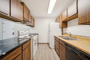 featured image of 303 E 15th Ave