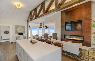 100 Esplanade Ave - Photo 1 of 1