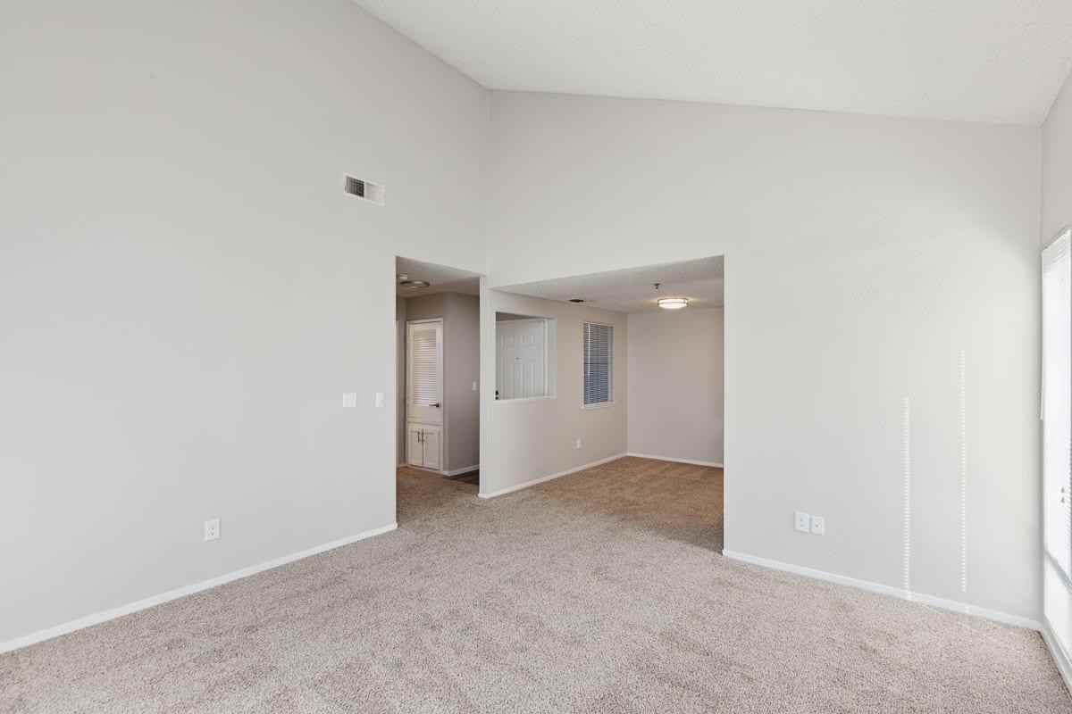 100 Summerfield Dr - Photo 2 of 29