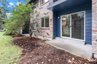 9555 Sw Allen Blvd - Photo 1 of 1