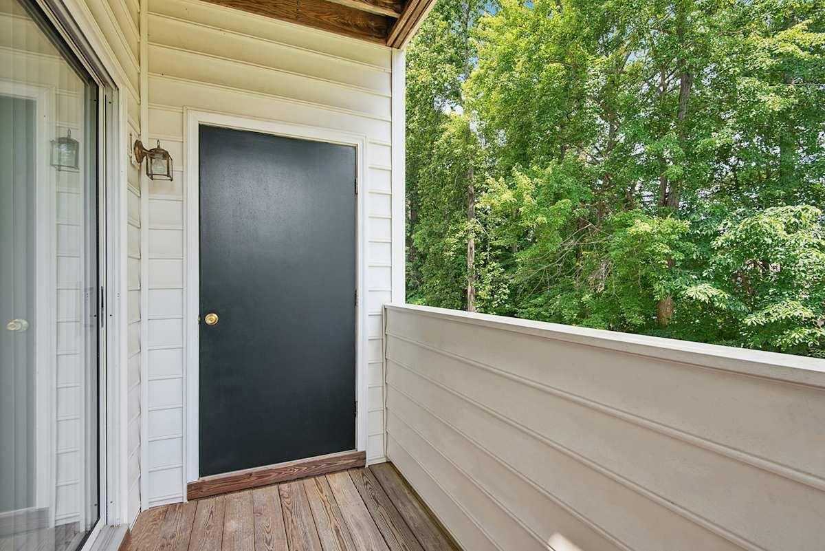 155 Woodgate Ct - Photo 2 of 21