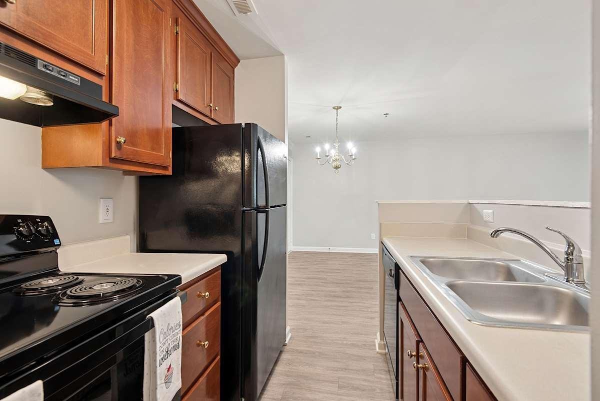 155 Woodgate Ct