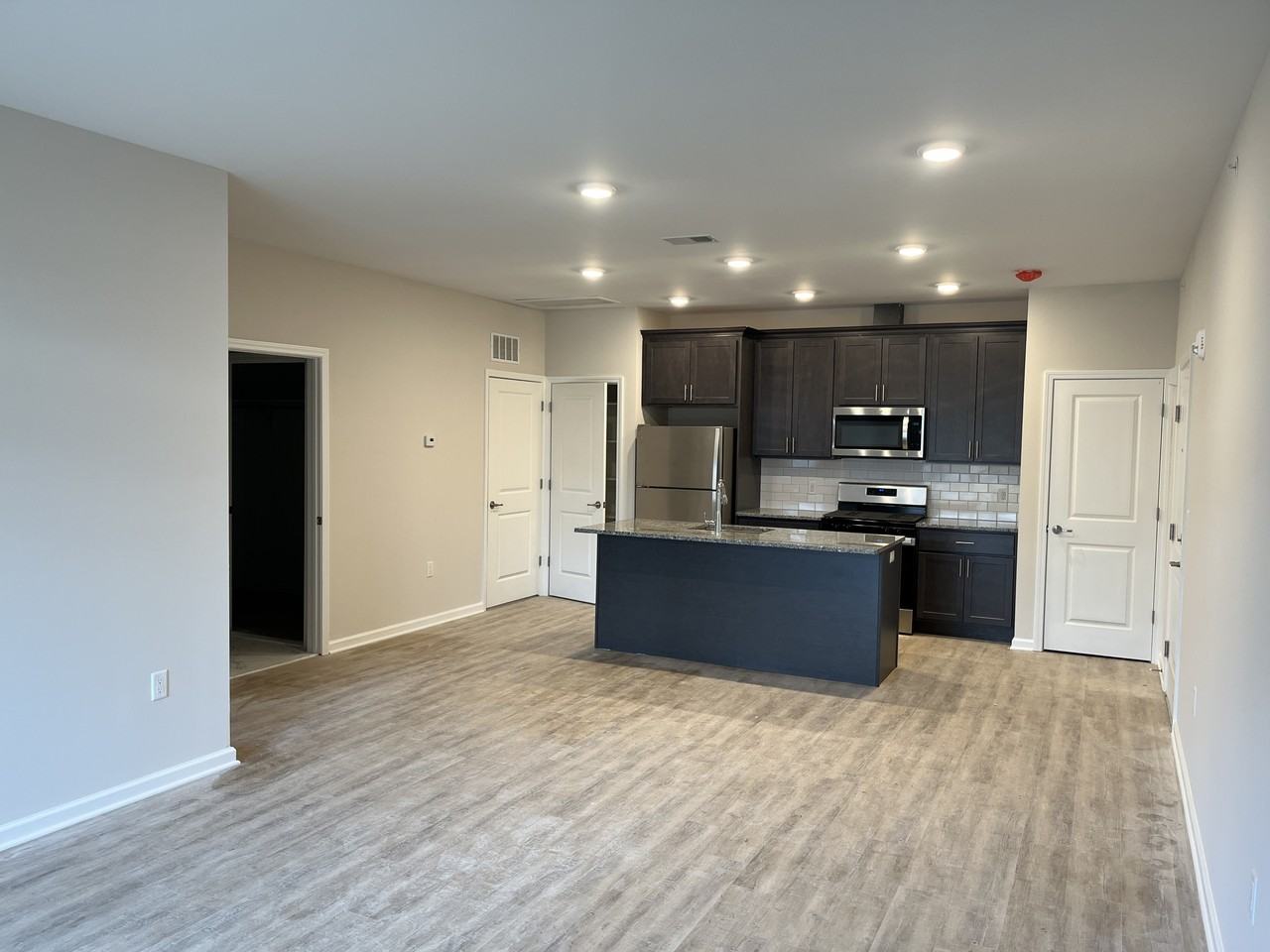 412 Tower Ridge Cir #412 - Photo 6 of 19
