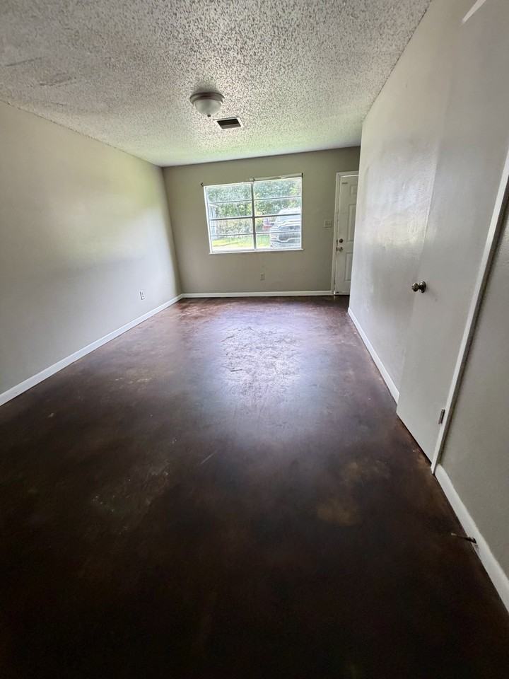 524 N Market St #2 - Photo 7 of 27
