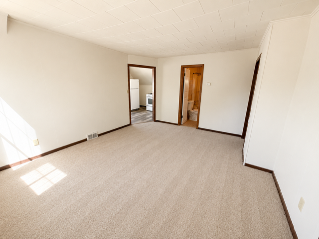 2915 North Weil Street - 1Unit B #1 - Photo 2 of 7