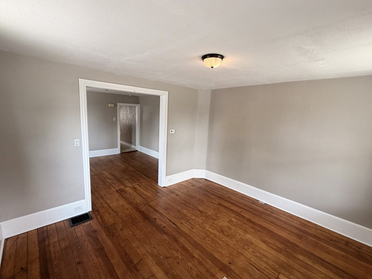 305 N Franklin St #305 - Photo 2 of 15
