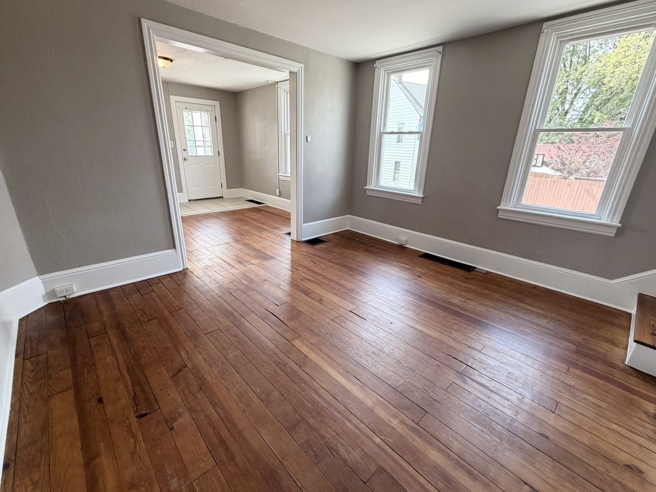 305 N Franklin St #305 - Photo 3 of 15