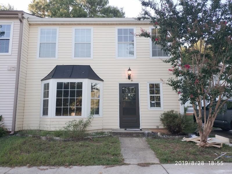 1884 Norcross Chase Cir - Photo 2 of 14