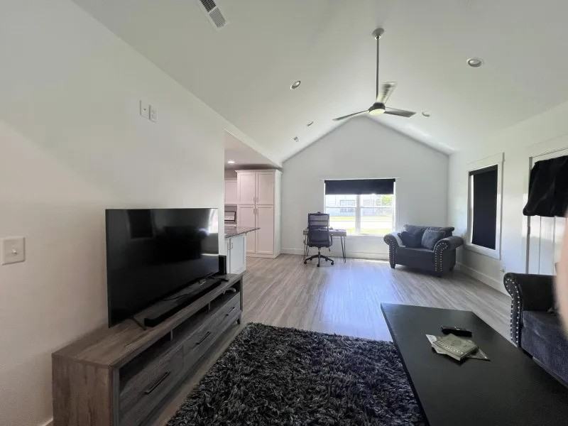 19 Trufollia Ln #1 - Photo 6 of 6