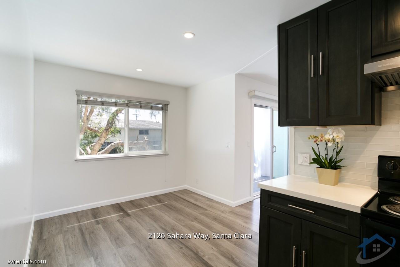 2120 Sahara Way #3 - Photo 4 of 20