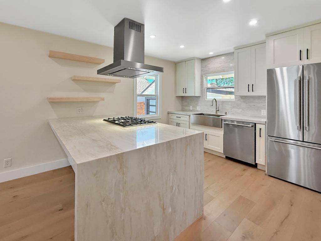5161 7th St - Photo 5 of 16