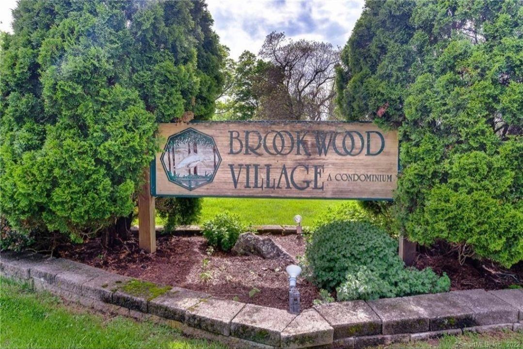 53 Brookwood Dr ##B - Photo 2 of 5
