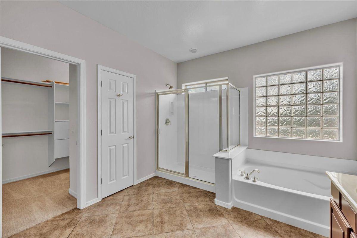 4280 N 157th Ave - Photo 5 of 36