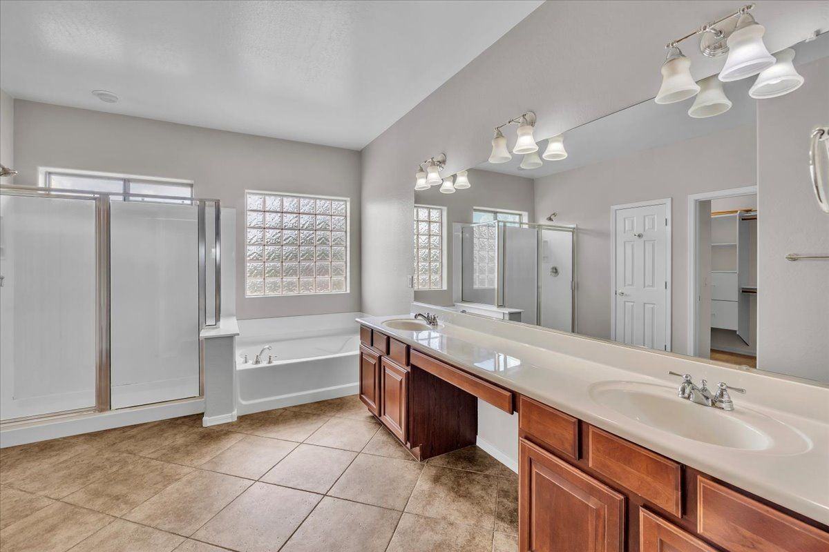 4280 N 157th Ave - Photo 6 of 36