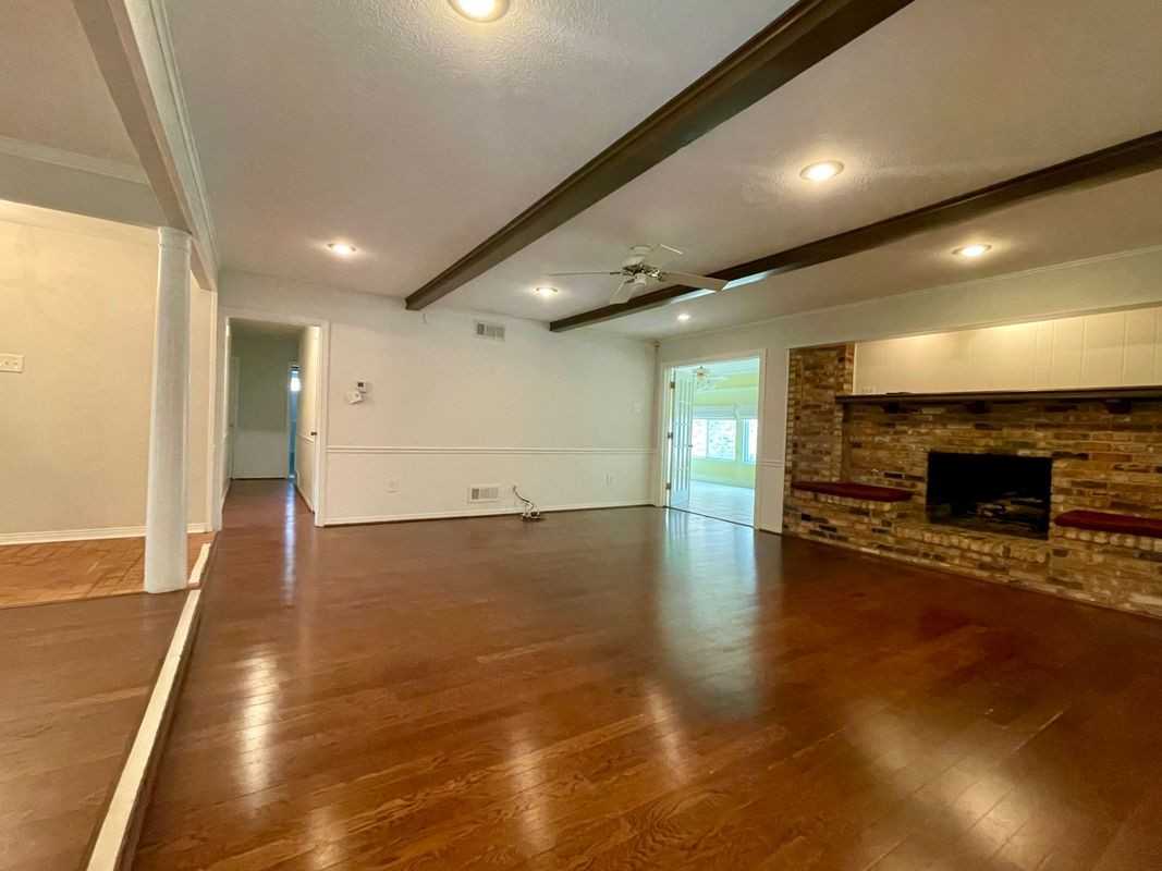 7814 La Manga Dr