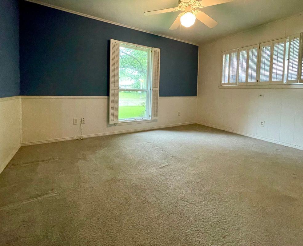 7814 La Manga Dr - Photo 4 of 24