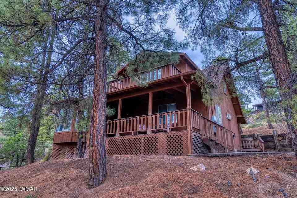 6373 Manzanita Dr - Photo 3 of 26