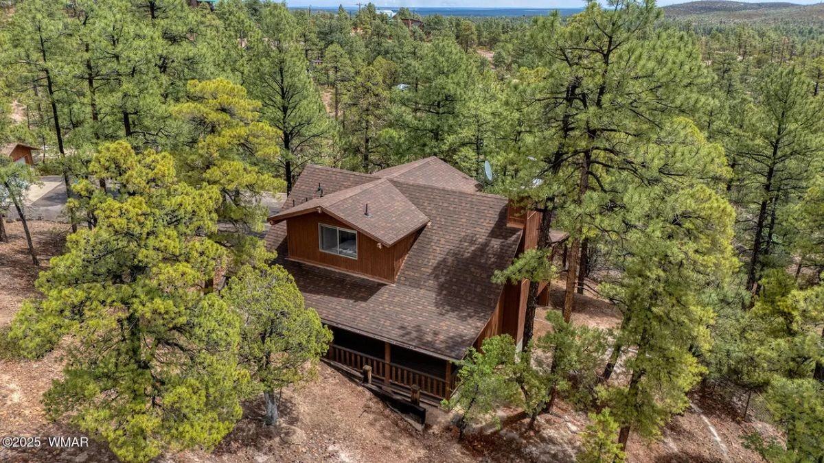 6373 Manzanita Dr - Photo 4 of 26