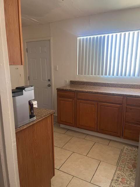 620 Kathleen Dr - Photo 7 of 9