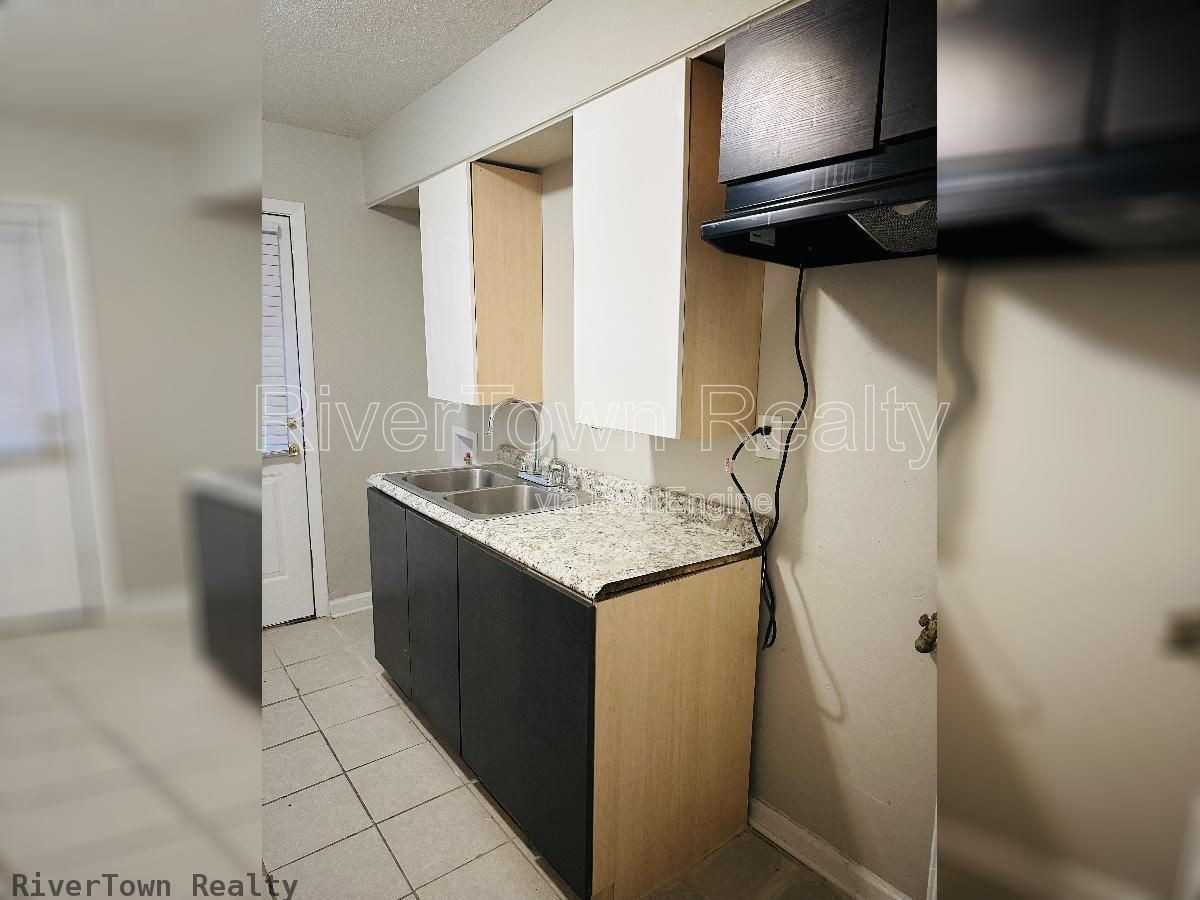 3253 Ford Rd - Photo 7 of 7