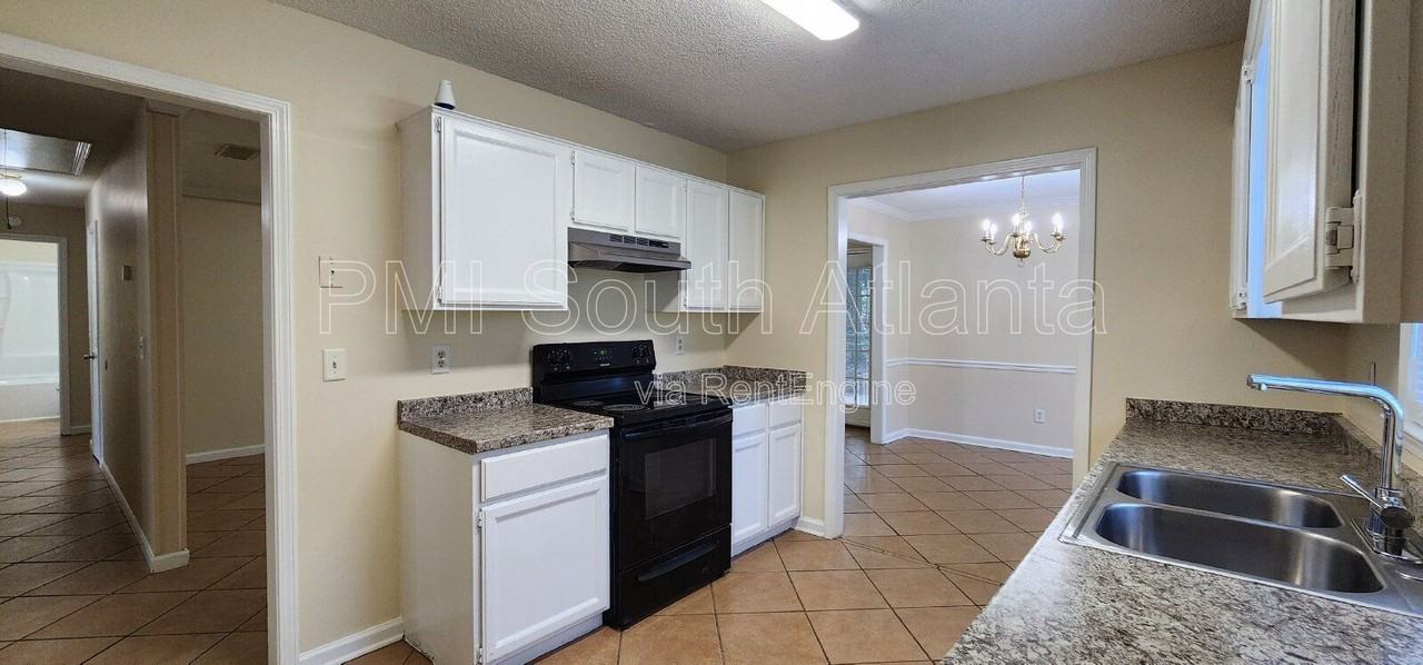 2735 Stanton Woods Dr Se - Photo 6 of 30