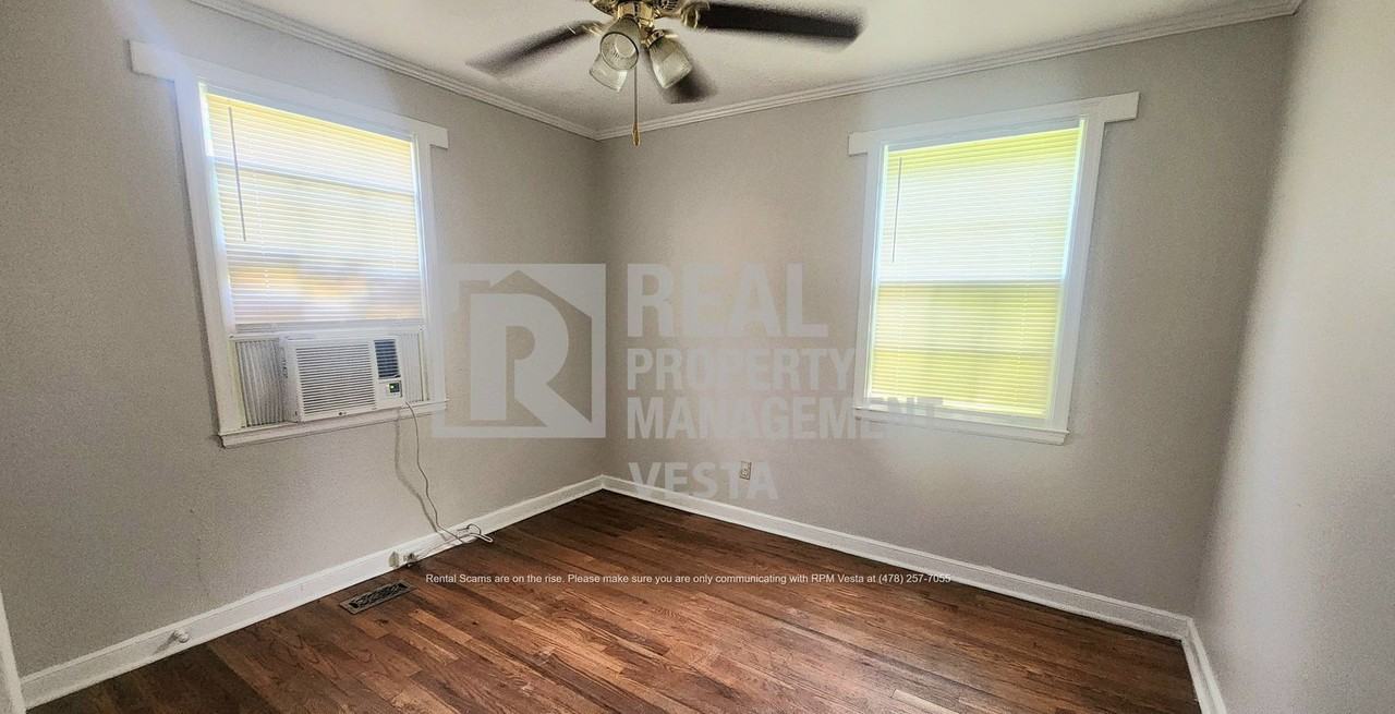 3323 Guthrie Dr - Photo 7 of 11