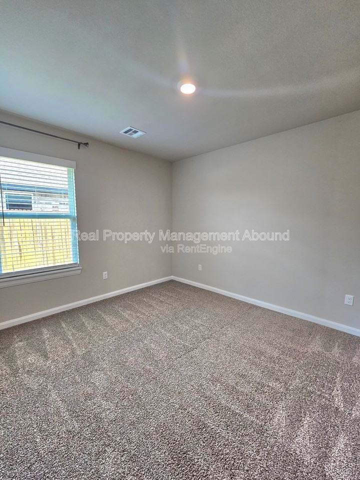 7505 N 155th East Ave - Photo 6 of 25