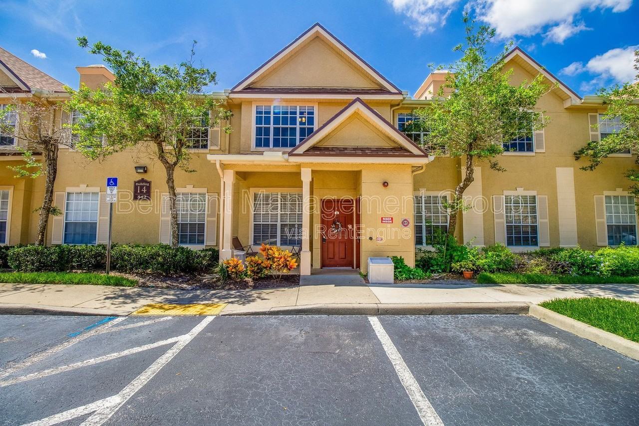 842 Grand Regency Pointe #202