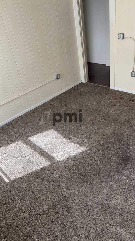 601 Monroe Ave #16 - Photo 5 of 21