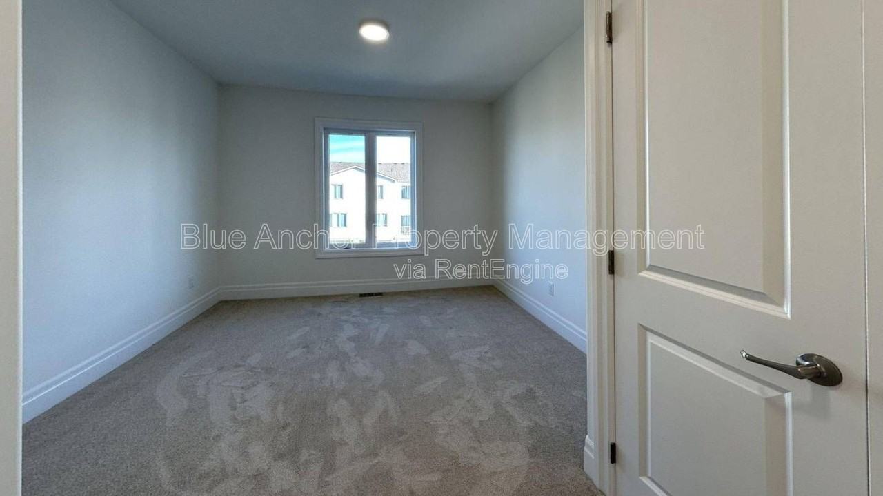 59 Evans - Photo 6 of 10