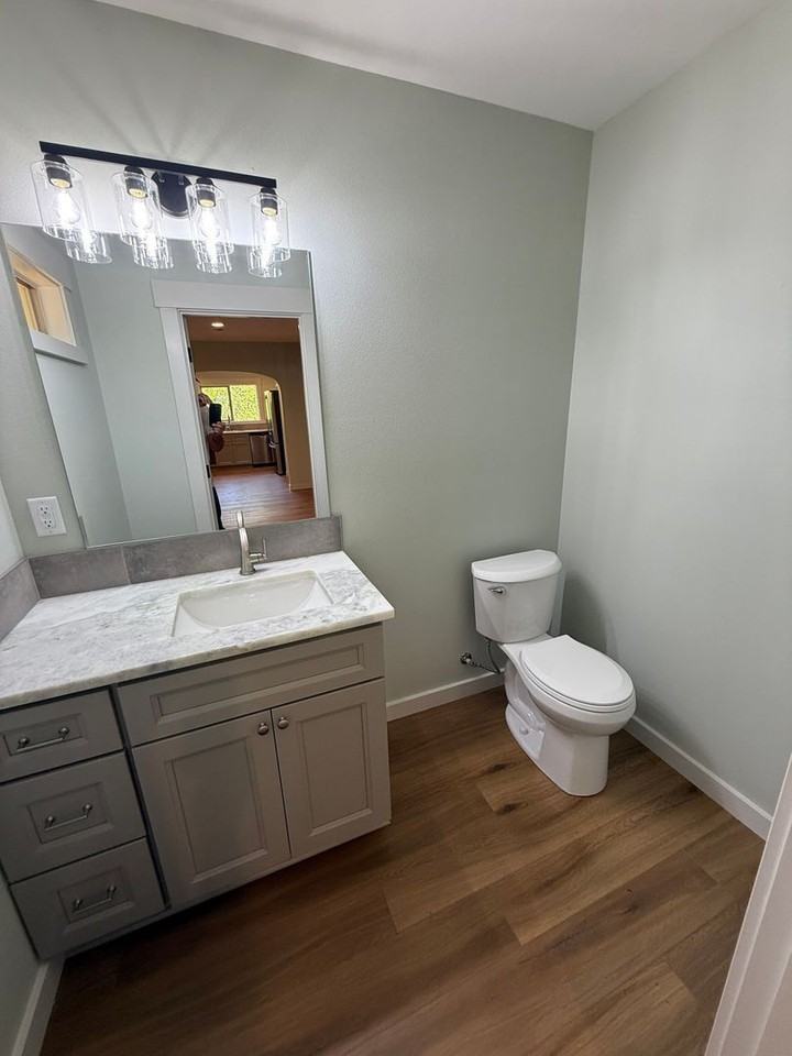 805 Boxwood Ln Se - Photo 6 of 24