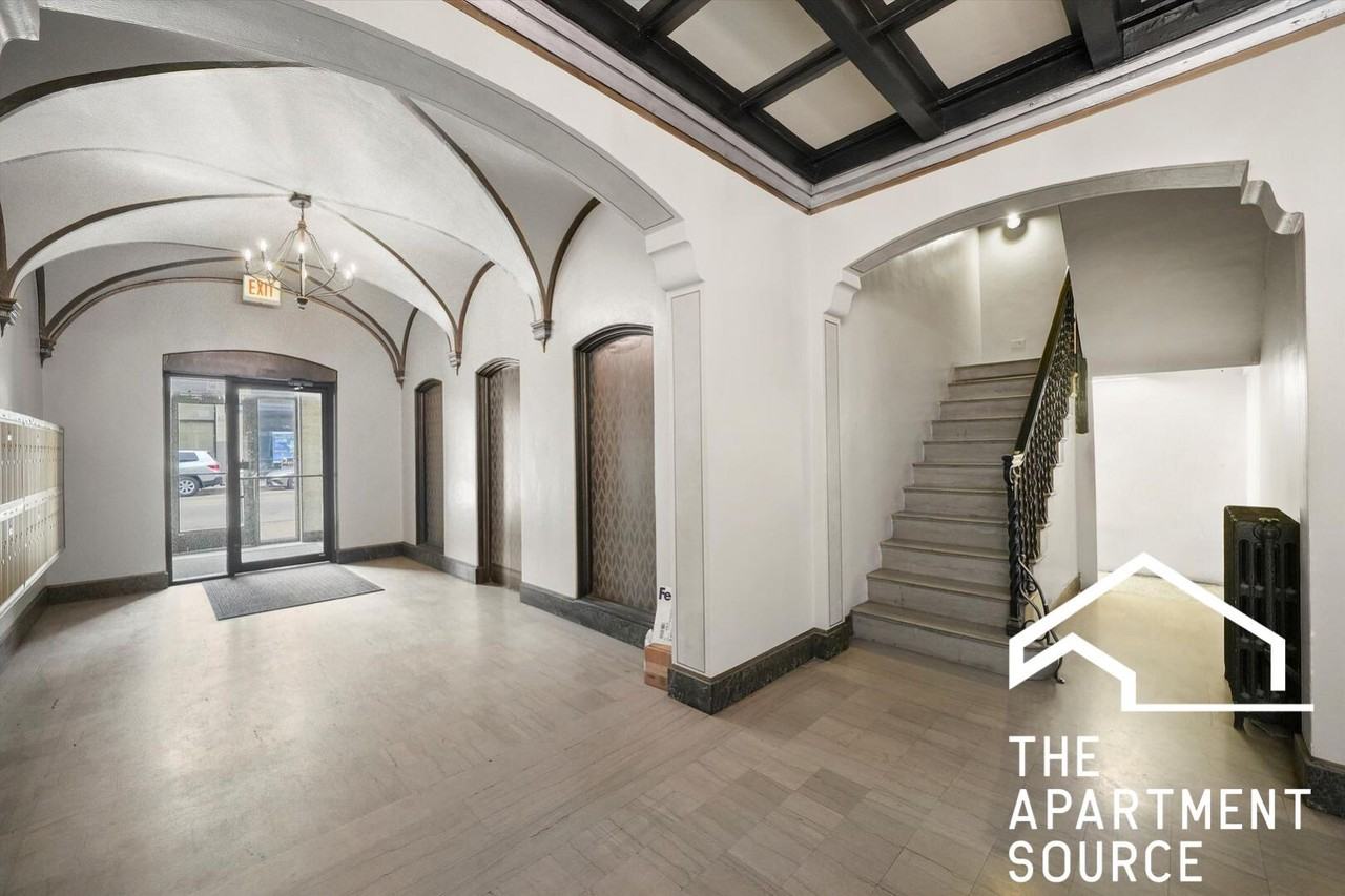 2779 N Milwaukee Ave #108 - Photo 5 of 7