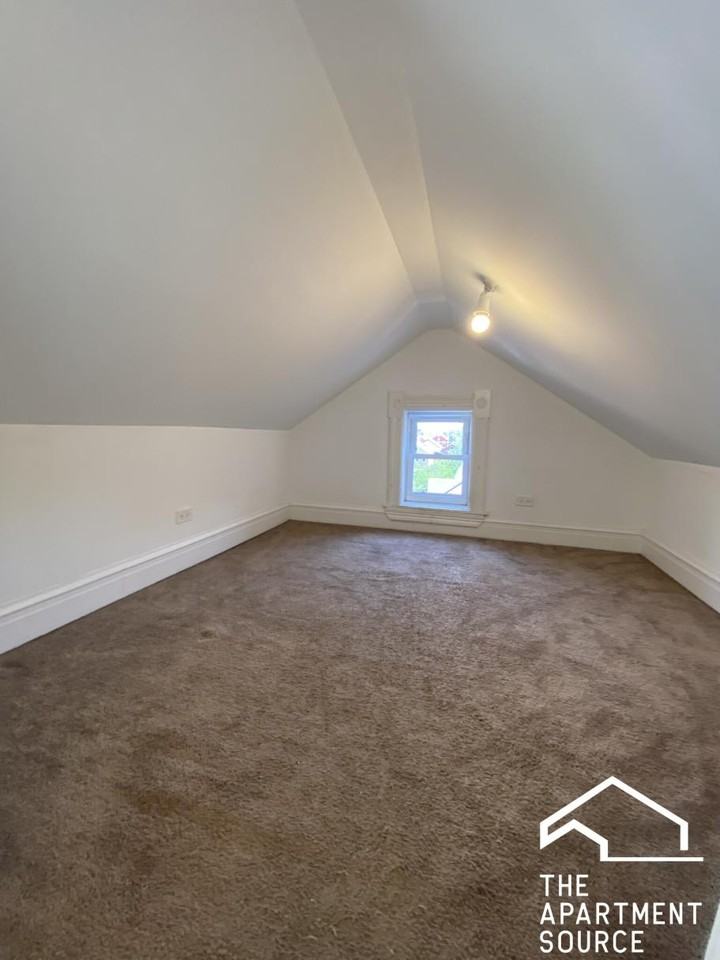 1820 S Throop St #3RE - Photo 6 of 15