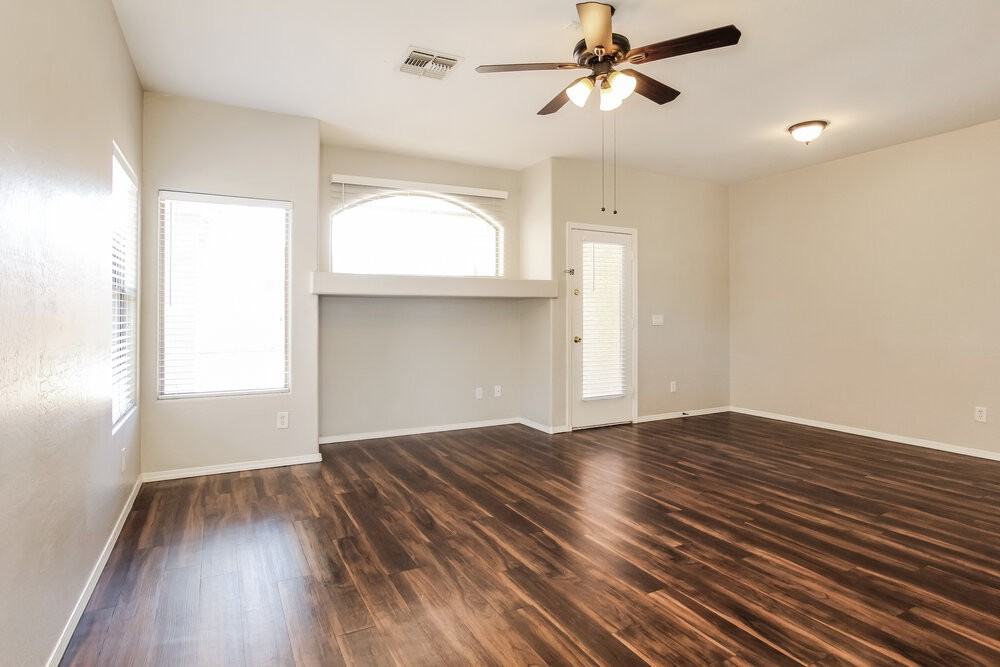 12917 W Aster Dr - Photo 3 of 16