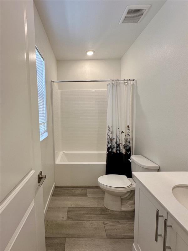 4376 Alamo Ln - Photo 7 of 16