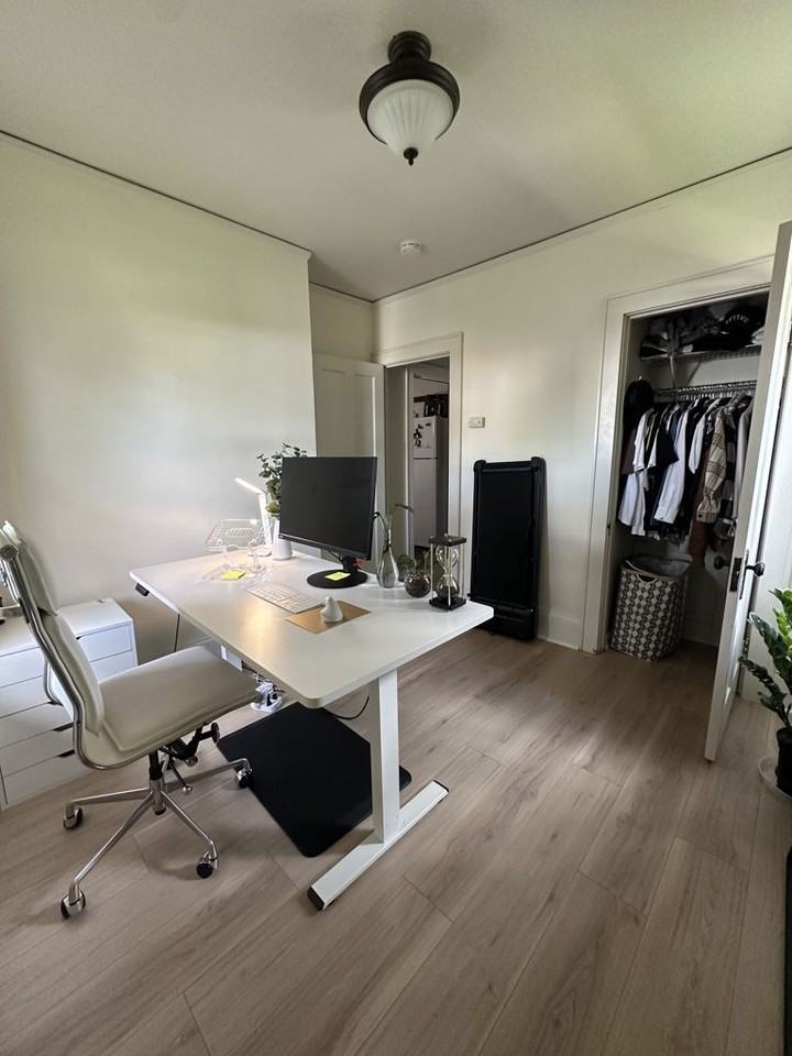 1552 S 58th St - Photo 2 of 14