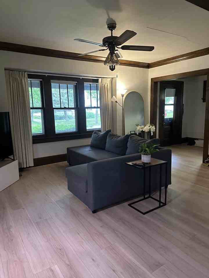 1552 S 58th St - Photo 5 of 14