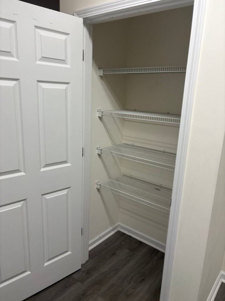 5140 Long Pointe Rd - Photo 6 of 15