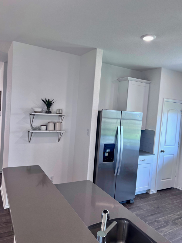 437 Pickrell Loop - Photo 7 of 28